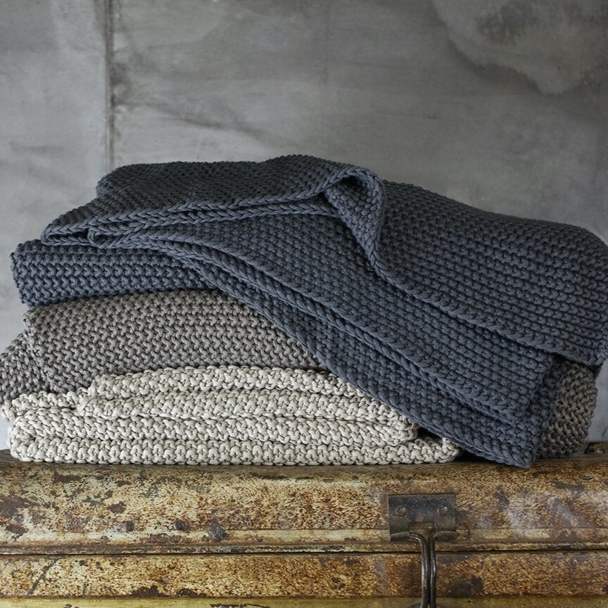 Moss Stich Cotton Throw